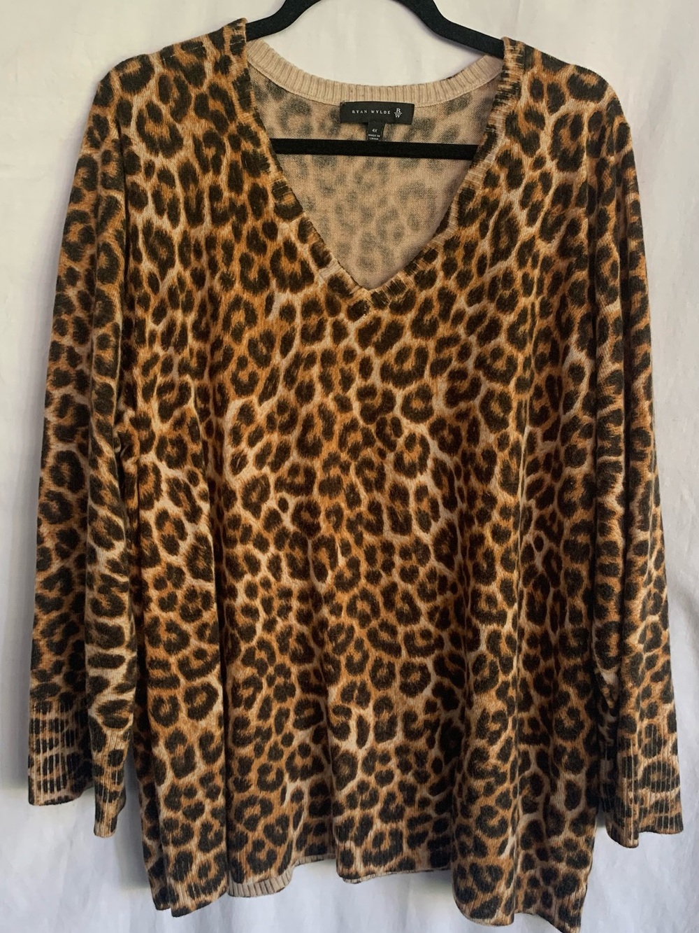 Leopard Print V-Neck Sweater - Steve Madden - Brown